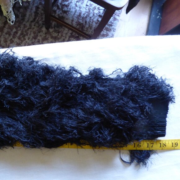 QUIRKY GOTH VAMPIRE 80'S STY TRUE BLACK SHAGGY 1 HOOK CLOSURE CARDIGAN JACKET OS - Picture 11 of 13